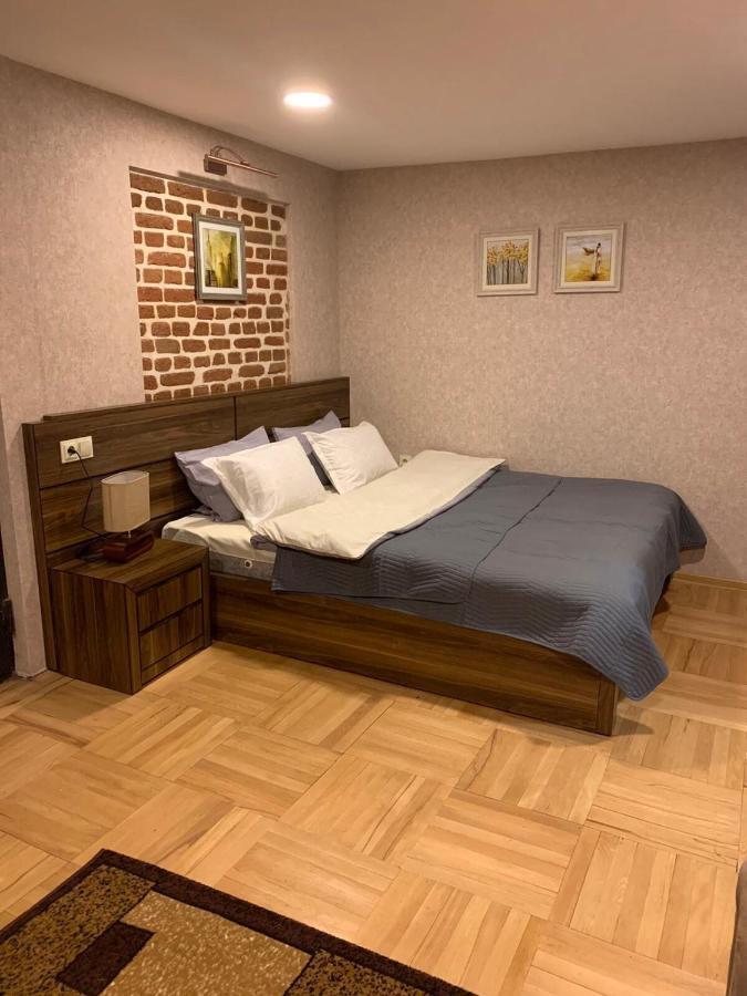 Apartmán 12 Maksim Gorki Street Tbilisi Exteriér fotografie