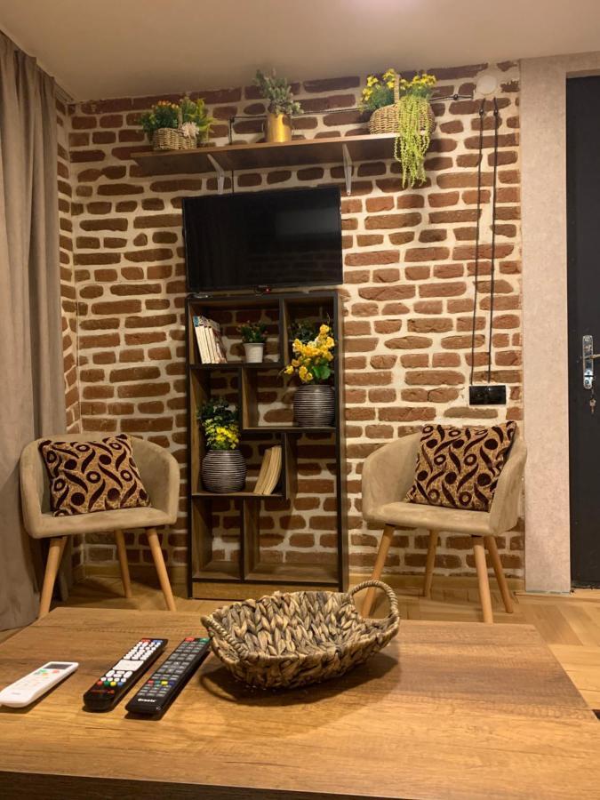 Apartmán 12 Maksim Gorki Street Tbilisi Exteriér fotografie